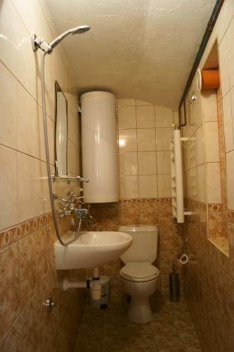 Hostal Guest House Perla