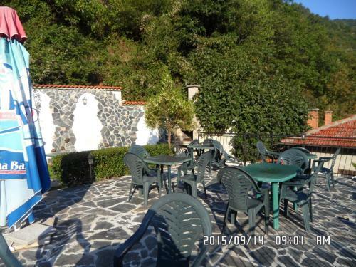 Hostal Guest House Perla
