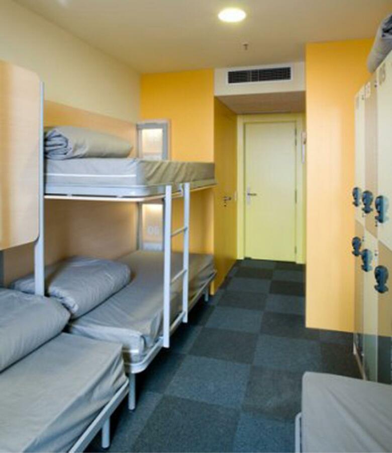 Barcelona Urbany Hostel