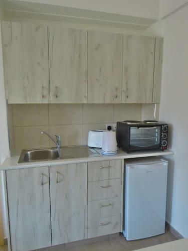 Polyxeni Hotel Apartments