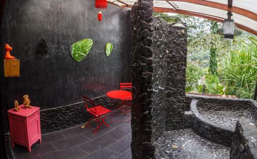 Bed & Breakfast The Secret Buddha