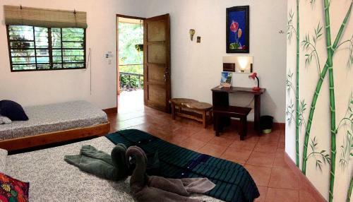 Hotel Tropical Sands Dominical Eco Inn