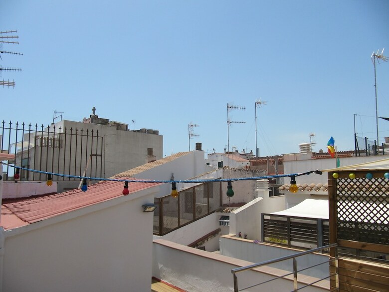 Hostal Maricel Hostel
