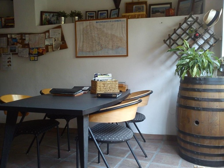 Apartamentos Hostal Lorca