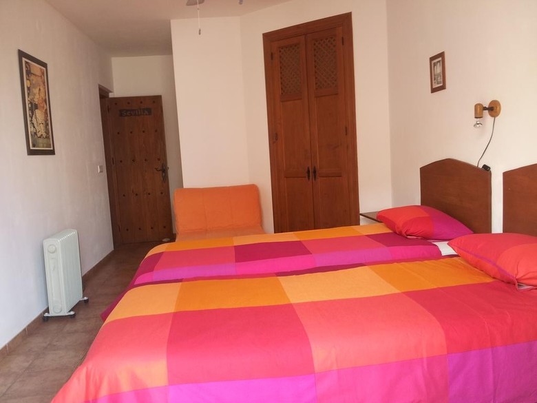 Apartamentos Hostal Lorca