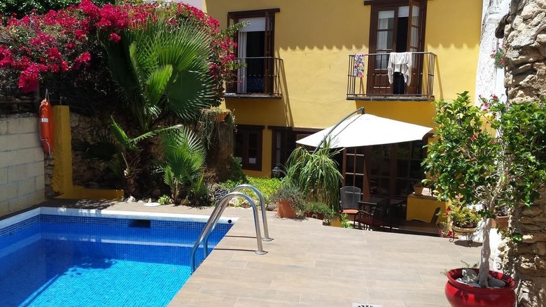 Apartamentos Hostal Lorca