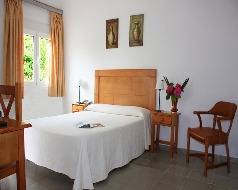 Hotel Residencia Miami Slu
