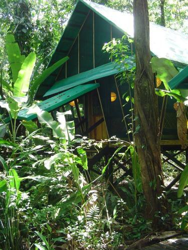 Almonds And Corals Lodge