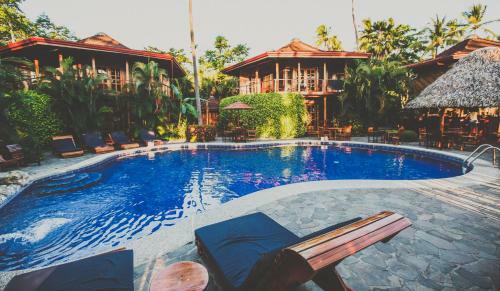 Hotel Tambor Tropical Beach Resort