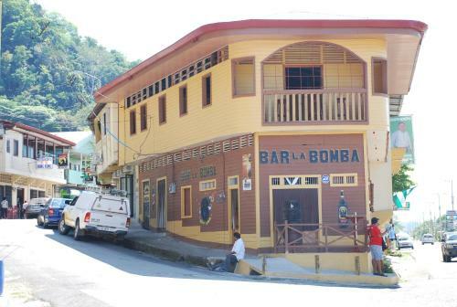 Hostal Cabinas Au Coeur Du Soleil
