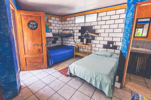 Pura Vida Hostel Tamarindo