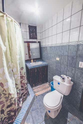 Pura Vida Hostel Tamarindo