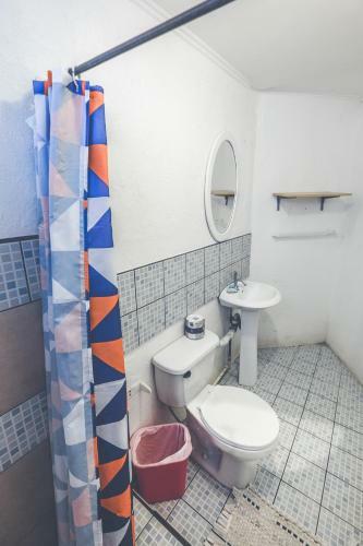 Pura Vida Hostel Tamarindo