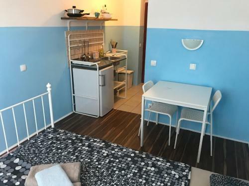 Larocca Apartments