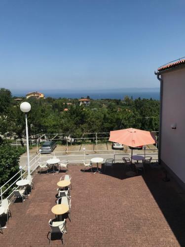 Larocca Apartments