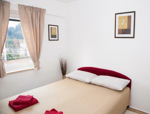 Larocca Apartments