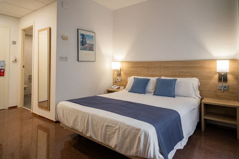 Hotel Husa Villa San Juan