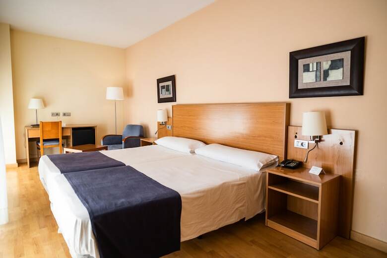 Hotel Husa Villa San Juan