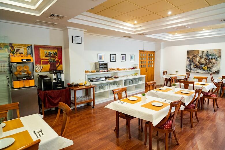 Hotel Husa Villa San Juan