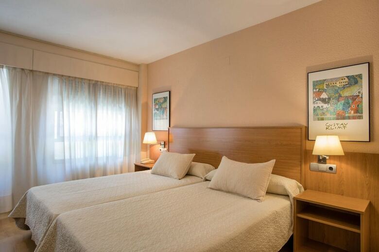Hotel Husa Villa San Juan