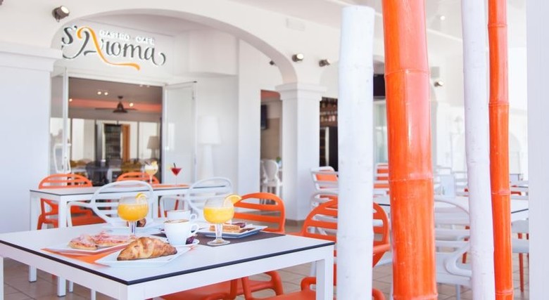 Apartamentos Oasis Sa Tanca