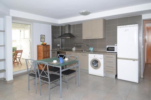 Apartamentos Gand�a Centro 3000