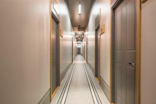 Angleterre Apartments