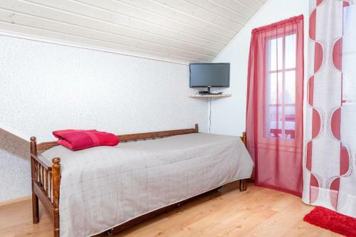 Hostal Turusensaha Guesthouse