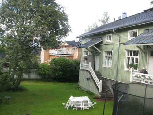 Hostal Turusensaha Guesthouse