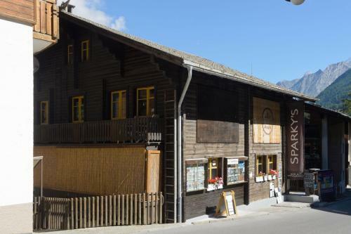 Apartamentos The Matterhorn Hostel Zermatt