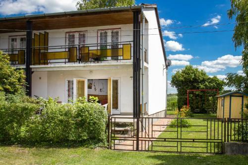 Apartamento Familia Nyaral� 166
