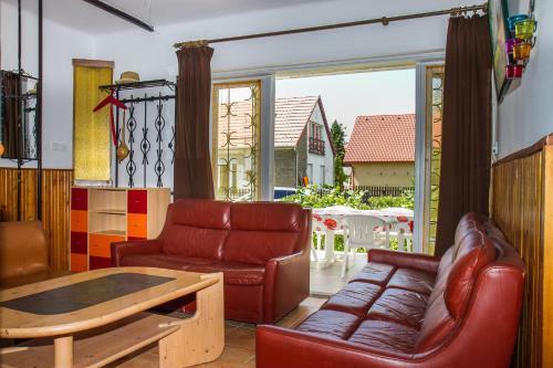 Apartamento Familia Nyaral� 166