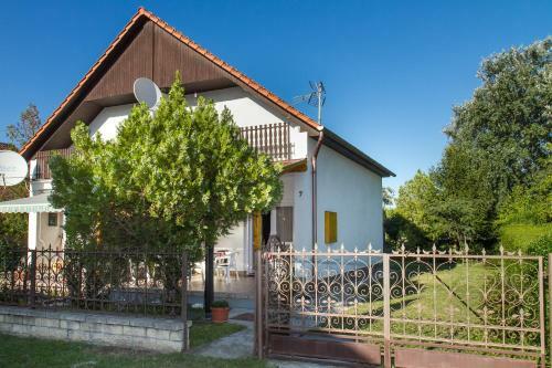 Apartamento Familia Nyaral� 89