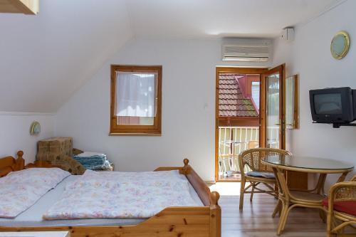 Familia Apartment 100/7