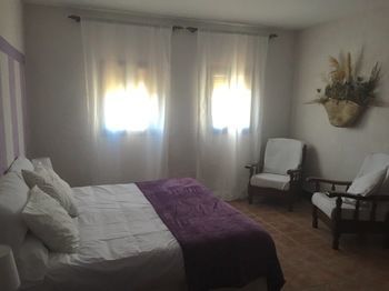 Cortijo Carrillo Bed & Breakfast