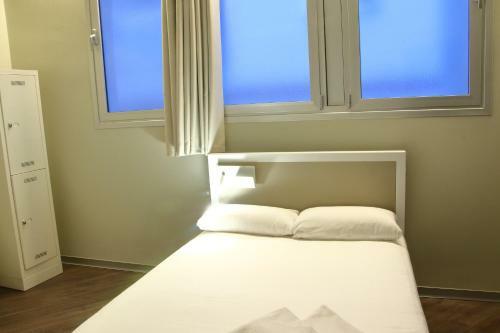 Poshtel Bilbao Premium Hostel