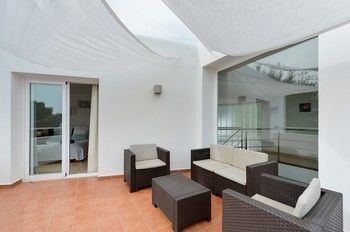 Villa Los Cuatro Arcos