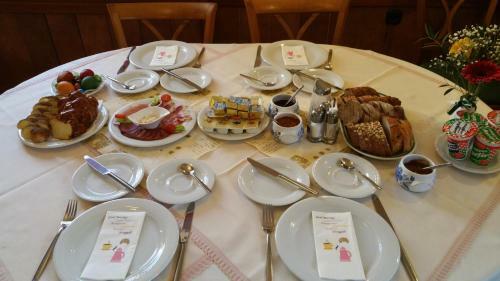 Bed & Breakfast Vad�szk�rt Panzi� �s �tterem