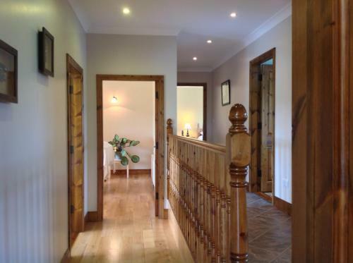 White Thorn House