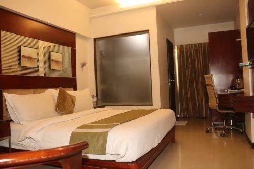 Kyriad Hotel Indore By Othpl