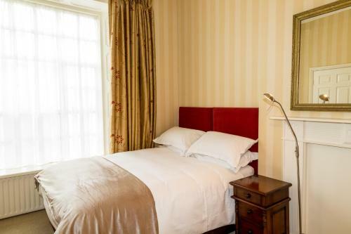 Hostal The Tralee Park Guest House