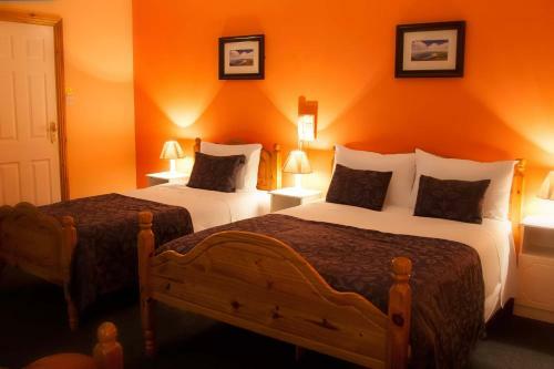 Hostal Mccarthy's Lodge B&B