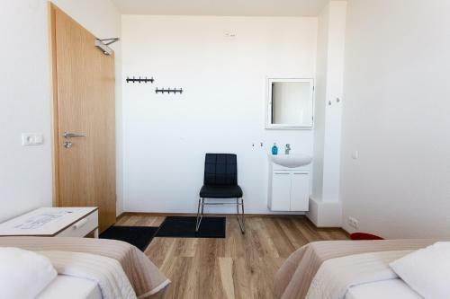 Albergue Route 1 Guesthouse