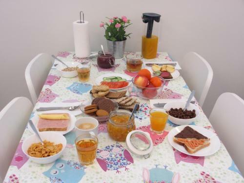 Albergue Route 1 Guesthouse