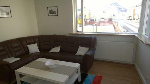 Budget Apartment With Ocean View