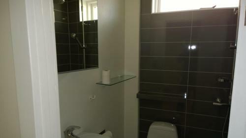 Budget Apartment With Ocean View