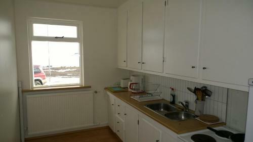 Budget Apartment With Ocean View