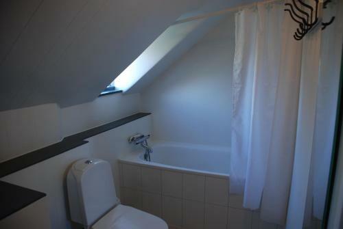 Hostal Helluland Guesthouse