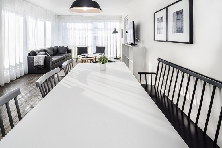 Hostal Bella Apartments & Rooms