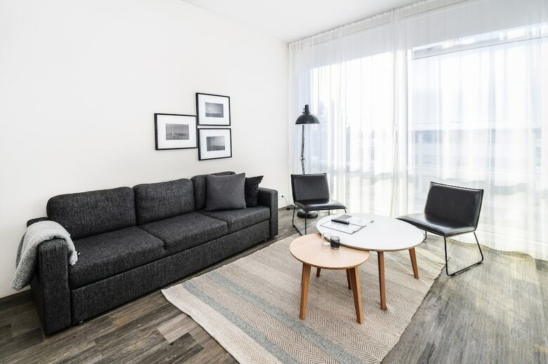 Hostal Bella Apartments & Rooms